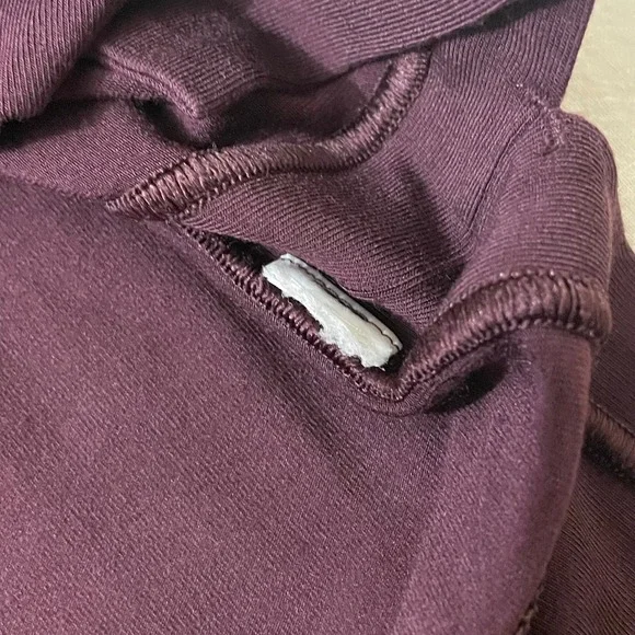 Athleta Womens Size Large Cowl Neck Short Sleeve Top Burgandy Relaxed Fit - Picture 4 of 6